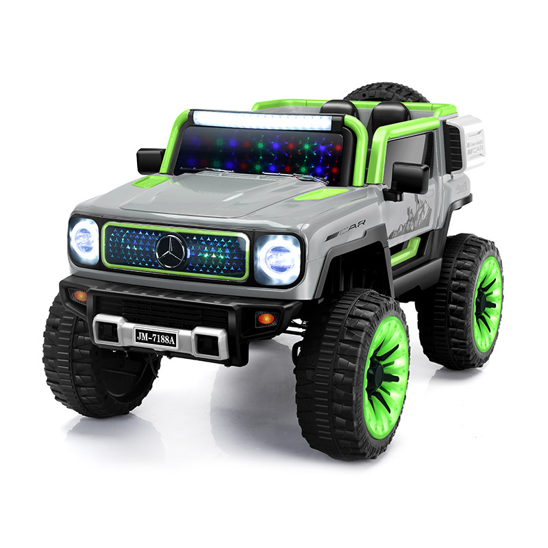 12V nelipyöräinen auto jousituksella ja keinulla