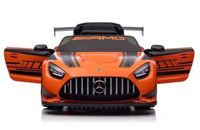 Uusi lisensoitu Mercedes GT3